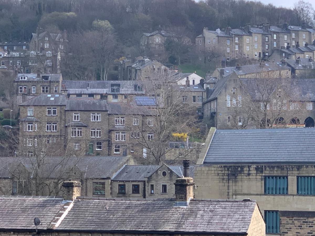 Meg'S Den Vila Hebden Bridge Exterior foto